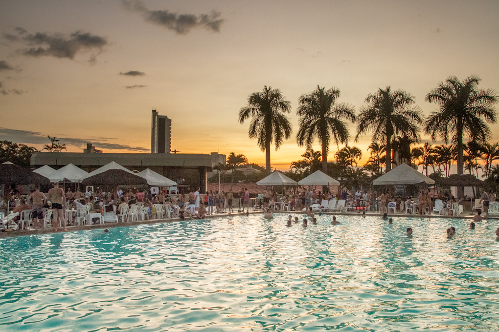 Carnaval nas Piscinas – Segunda-feira