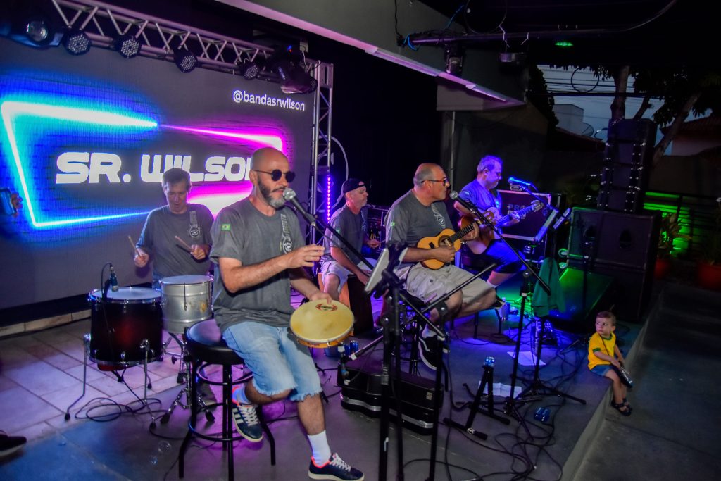 Pé no Chão / Sr. Wilson 31 anos