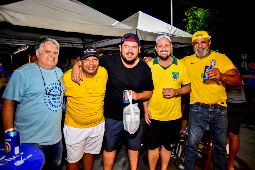 Pé no Chão / Sr. Wilson 31 anos