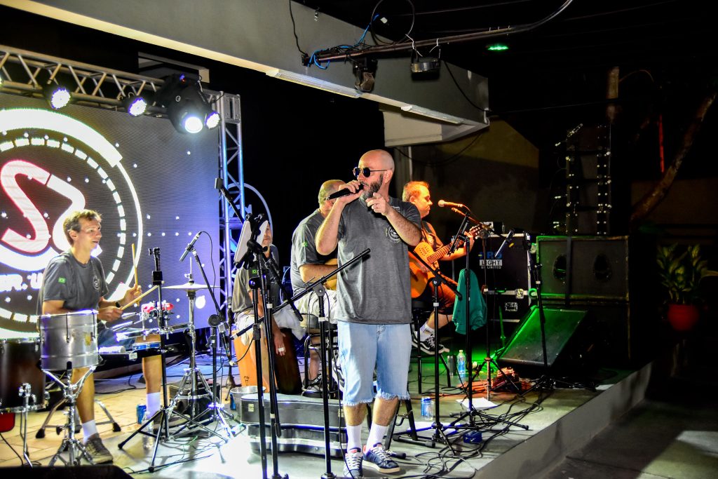 Pé no Chão / Sr. Wilson 31 anos