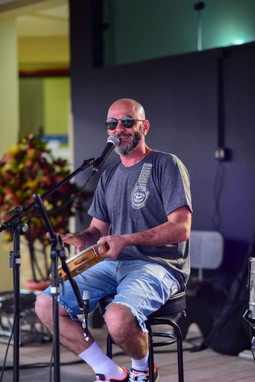 Pé no Chão / Sr. Wilson 31 anos
