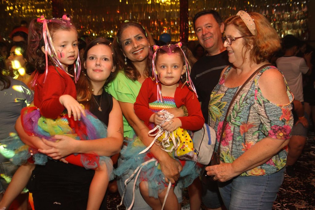 Matinês Carnavalescas (19-02-2023)