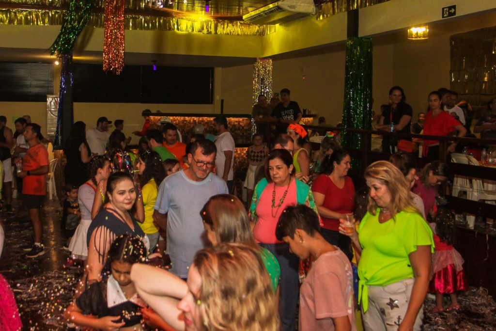 Matinês Carnavalescas (19-02-2023)