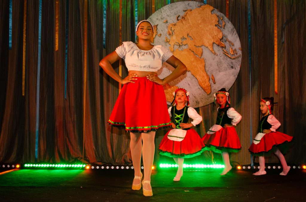 Festival de Inverno “Identidade” (ballet)