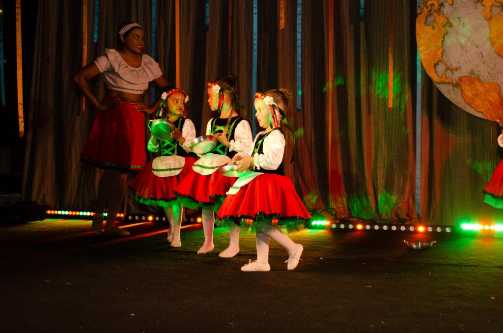 Festival de Inverno “Identidade” (ballet)