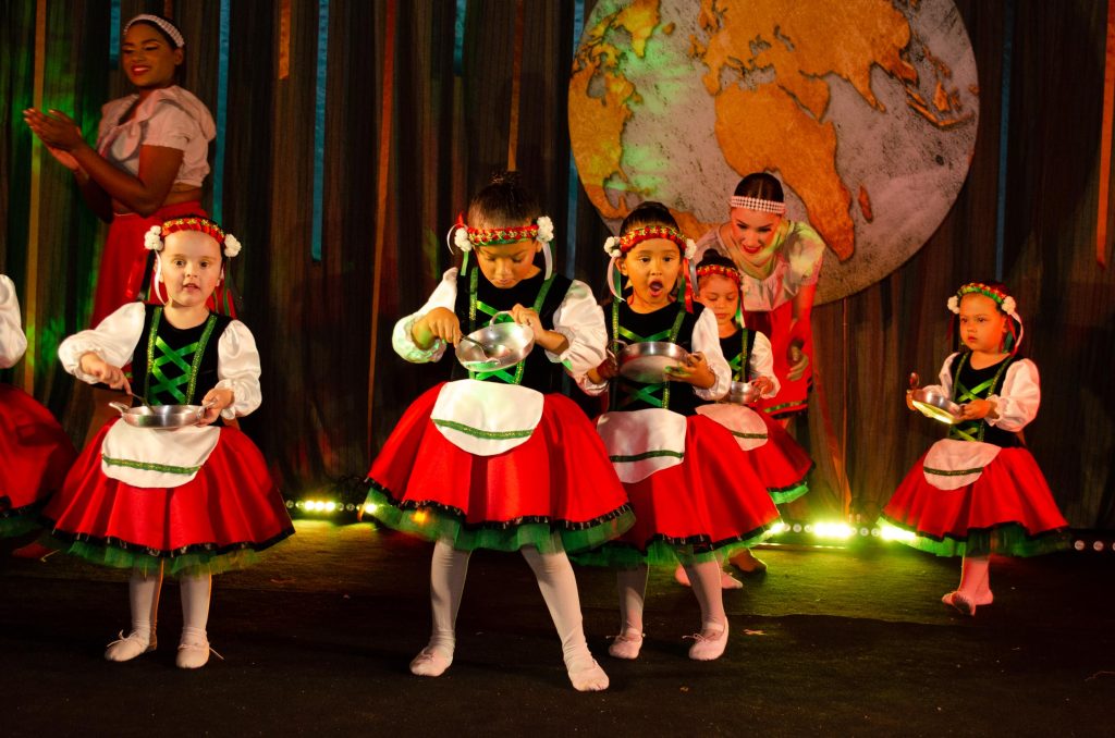 Festival de Inverno “Identidade” (ballet)