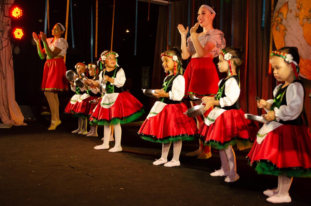 Festival de Inverno “Identidade” (ballet)