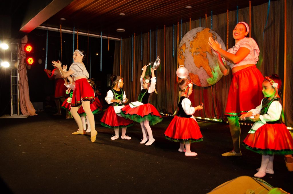 Festival de Inverno “Identidade” (ballet)