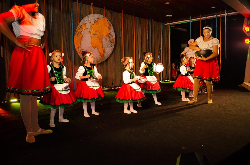 Festival de Inverno “Identidade” (ballet)