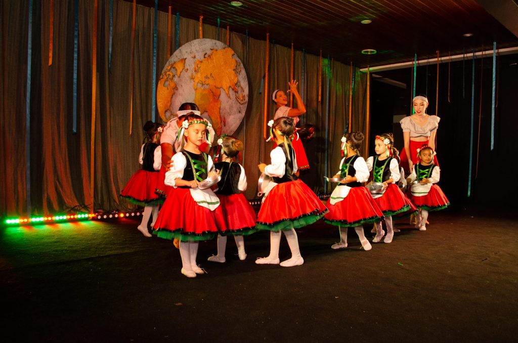 Festival de Inverno “Identidade” (ballet)