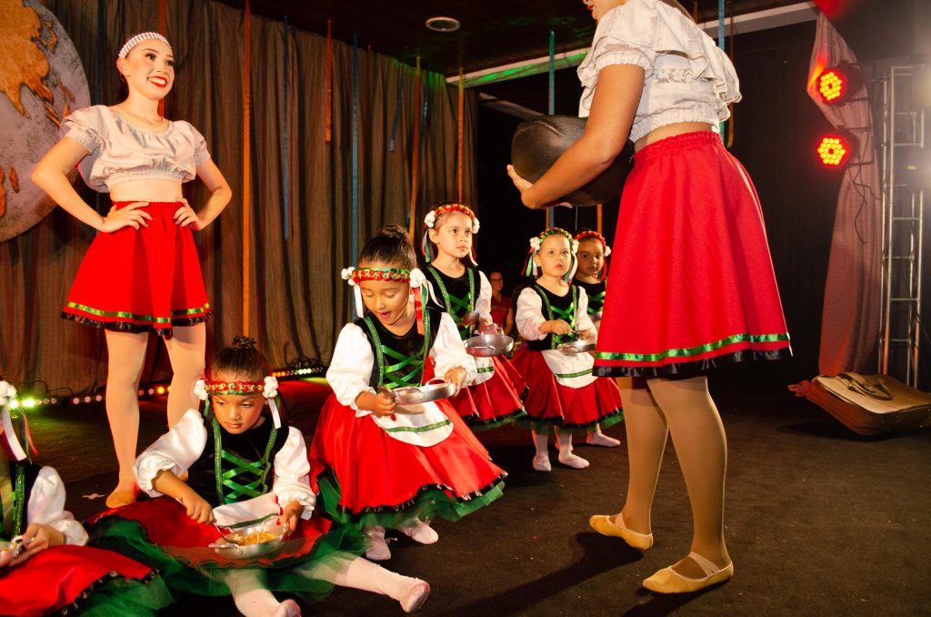 Festival de Inverno “Identidade” (ballet)