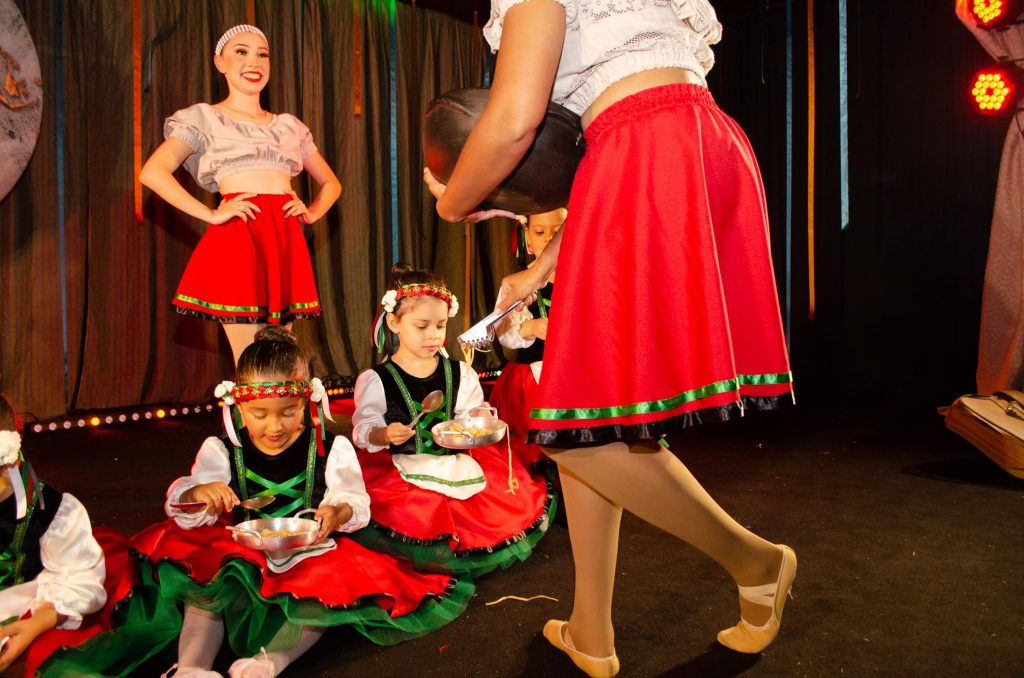 Festival de Inverno “Identidade” (ballet)