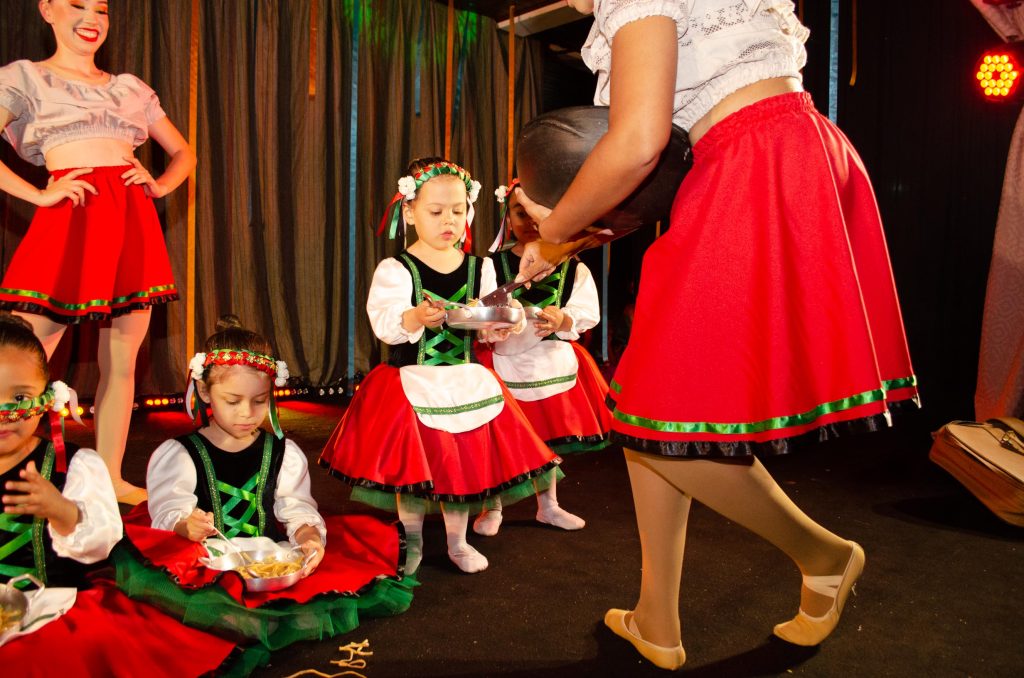 Festival de Inverno “Identidade” (ballet)