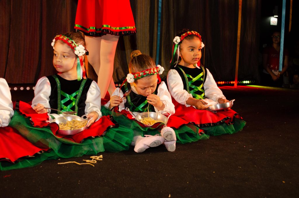 Festival de Inverno “Identidade” (ballet)