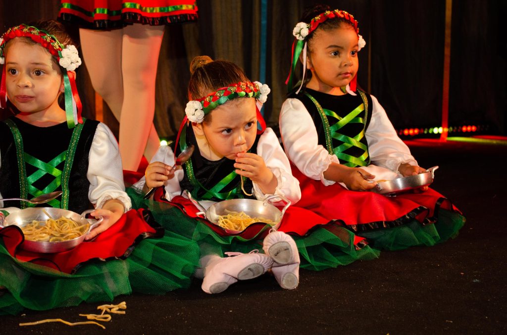 Festival de Inverno “Identidade” (ballet)
