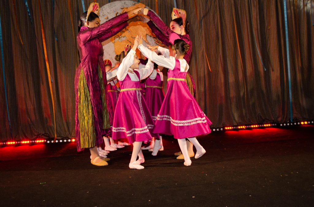 Festival de Inverno “Identidade” (ballet)