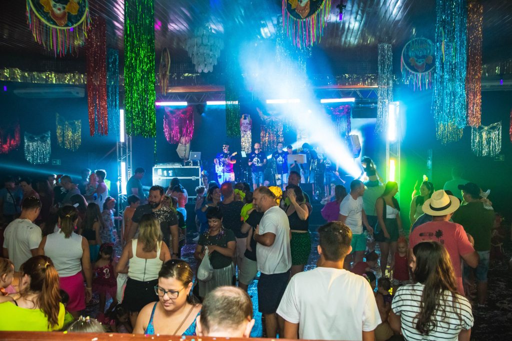 Matinês Carnavalescas 2024 – Domingo