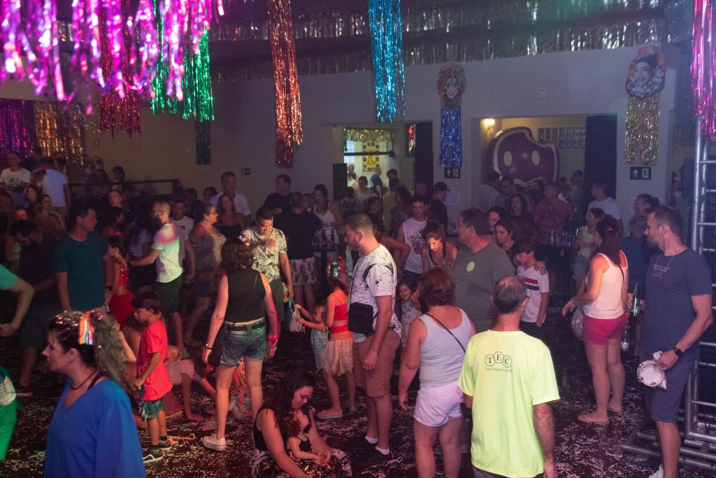 Matinês Carnavalescas 2024 – Domingo