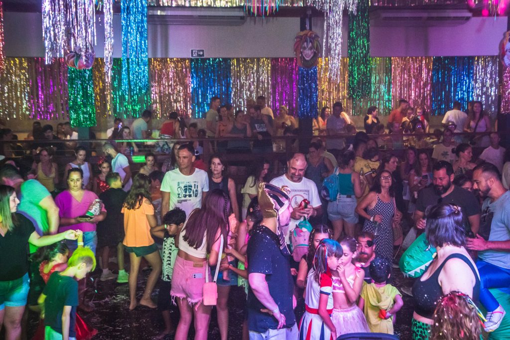 Matinês Carnavalescas 2024 – Domingo