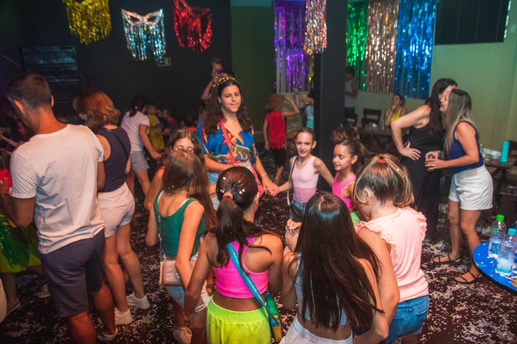 Matinês Carnavalescas 2024 – Domingo