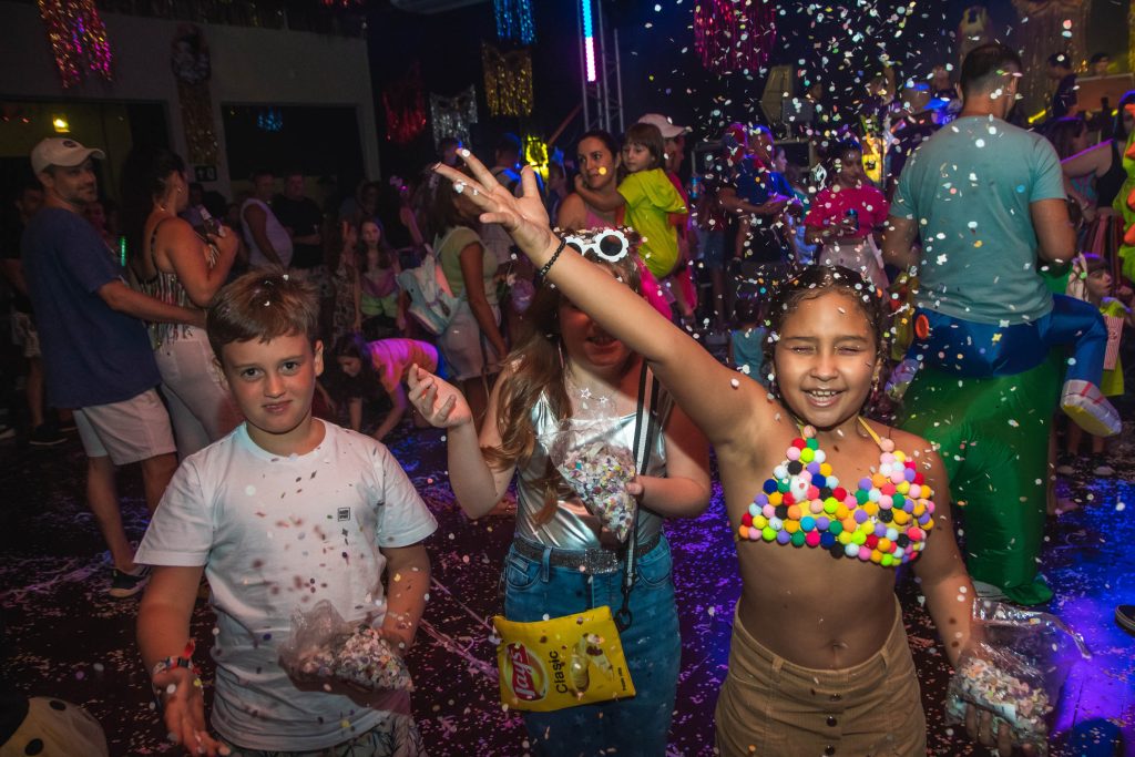 Matinês Carnavalescas 2024 – Domingo