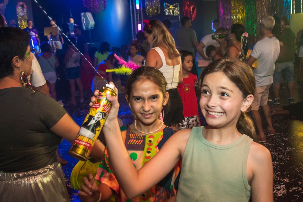 Matinês Carnavalescas 2024 – Domingo
