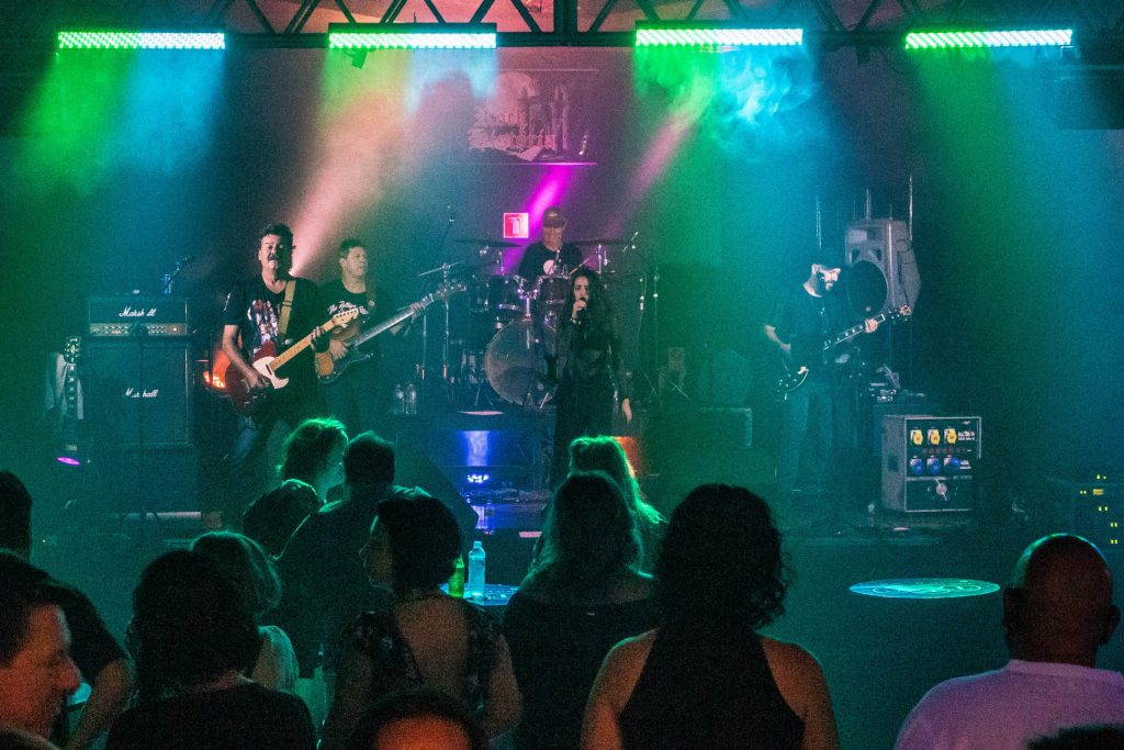 Esportiva In Rock