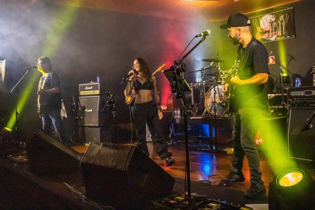 Esportiva In Rock