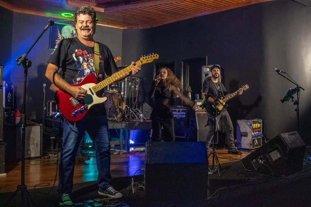 Esportiva In Rock