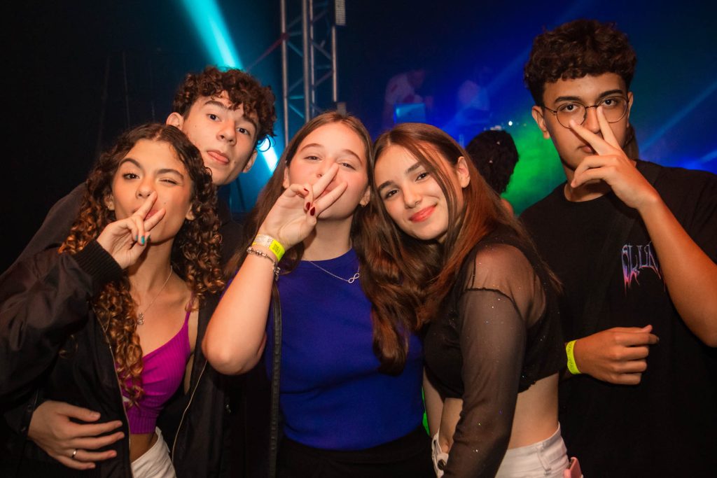 TEC Beats – Festa Neon