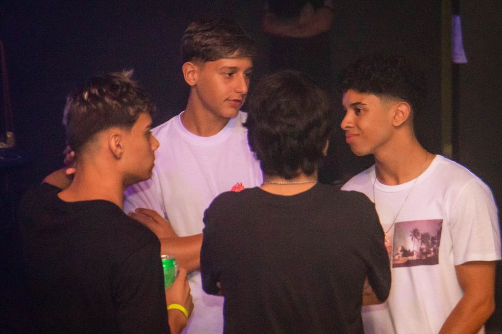 TEC Beats – Festa Neon
