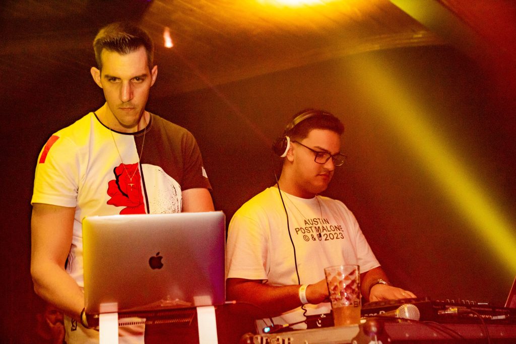TEC Beats – Festa Neon