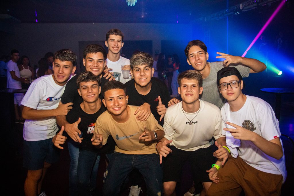 TEC Beats – Festa Neon