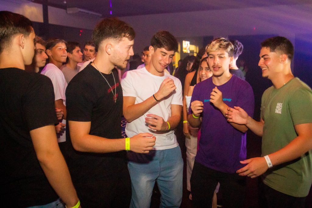 TEC Beats – Festa Neon