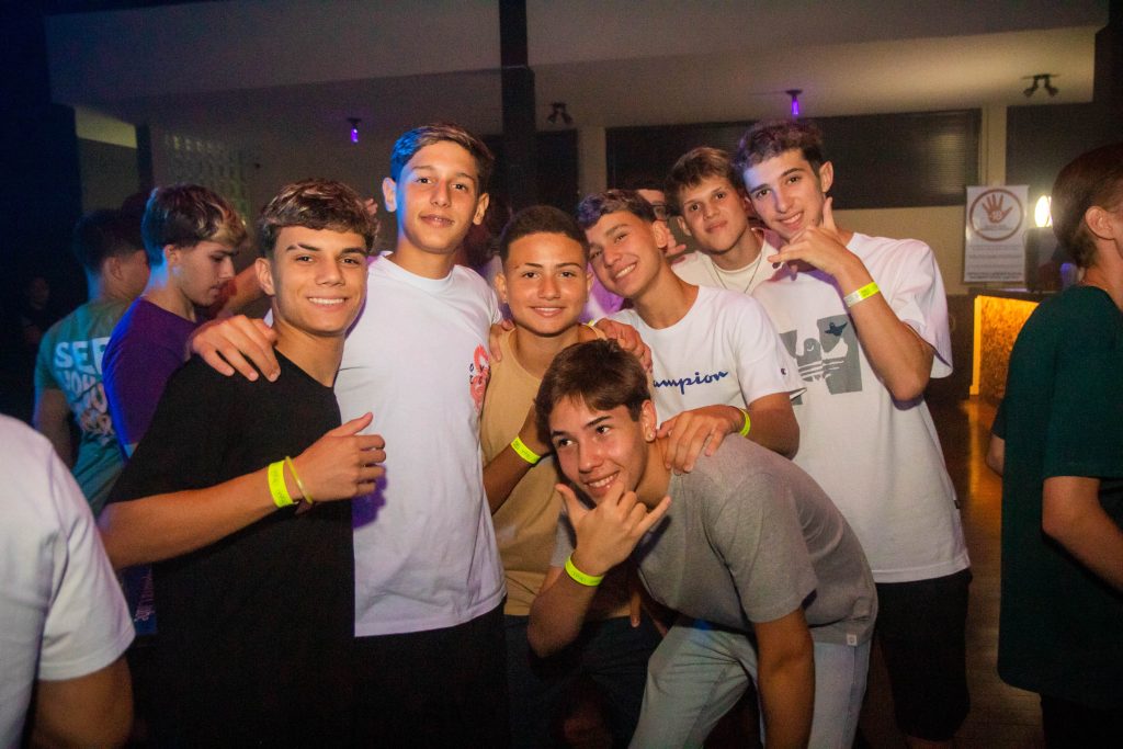 TEC Beats – Festa Neon