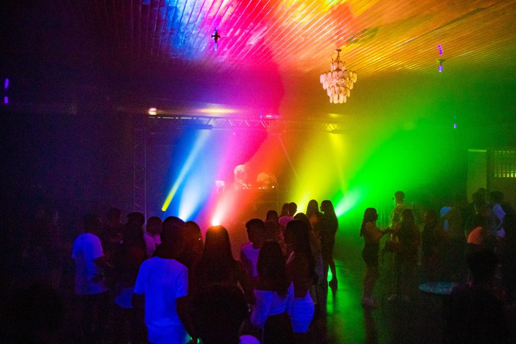 TEC Beats – Festa Neon
