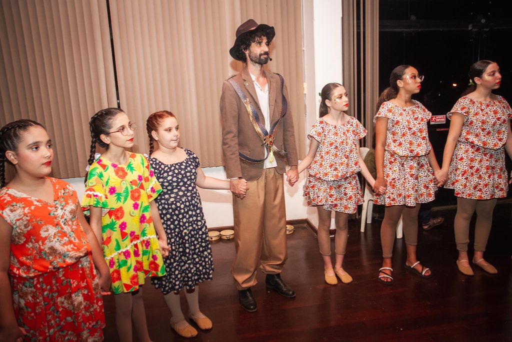 Espetáculo de dança “Êta, Nordeste!”