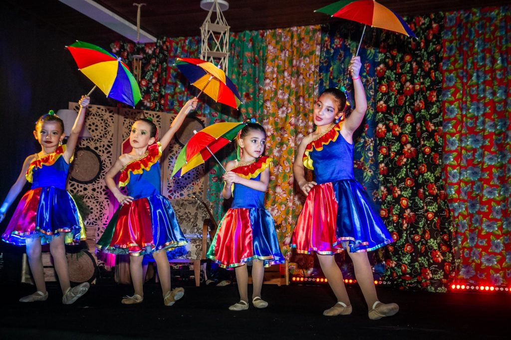Espetáculo de dança “Êta, Nordeste!”