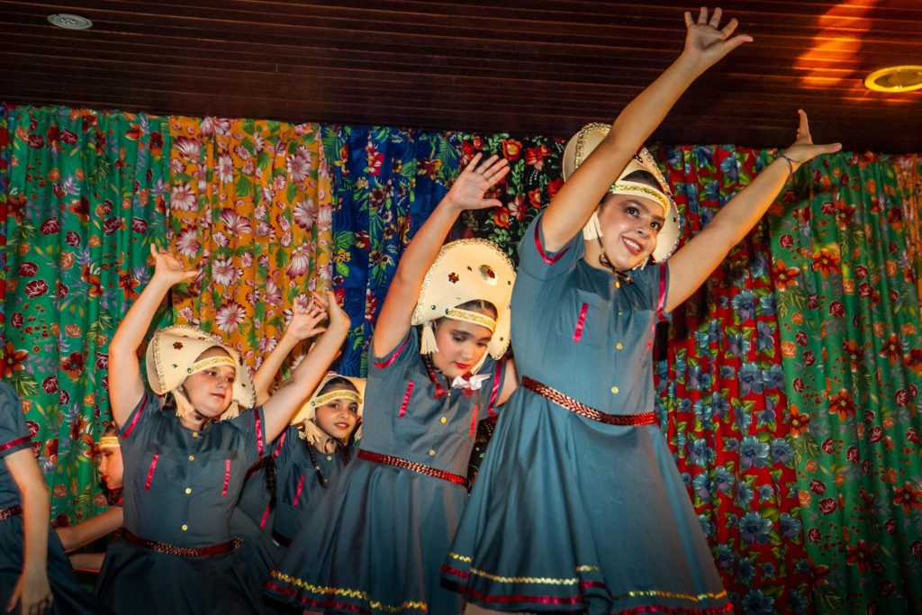 Espetáculo de dança “Êta, Nordeste!”