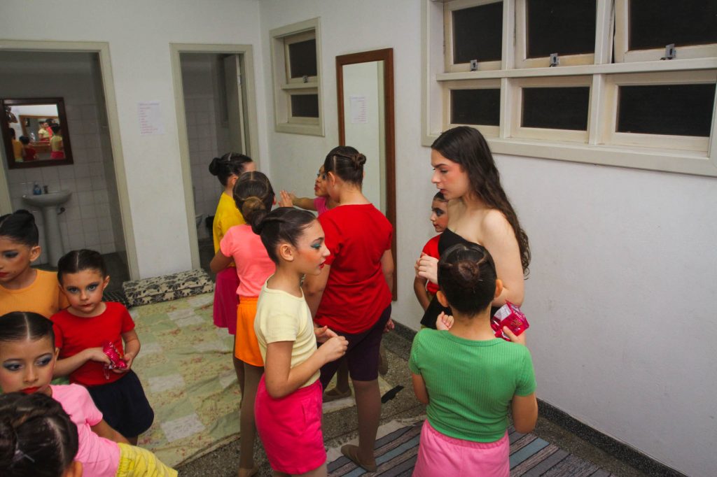 Espetáculo de dança Era uma vez (preparativos)