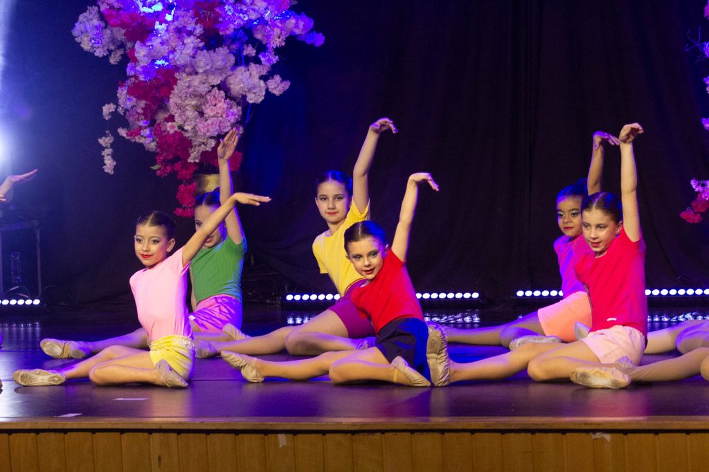 Espetáculo de dança Era uma vez