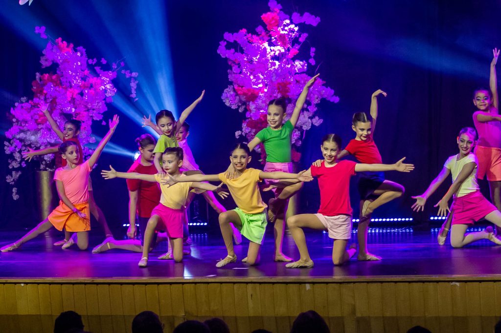 Espetáculo de dança Era uma vez