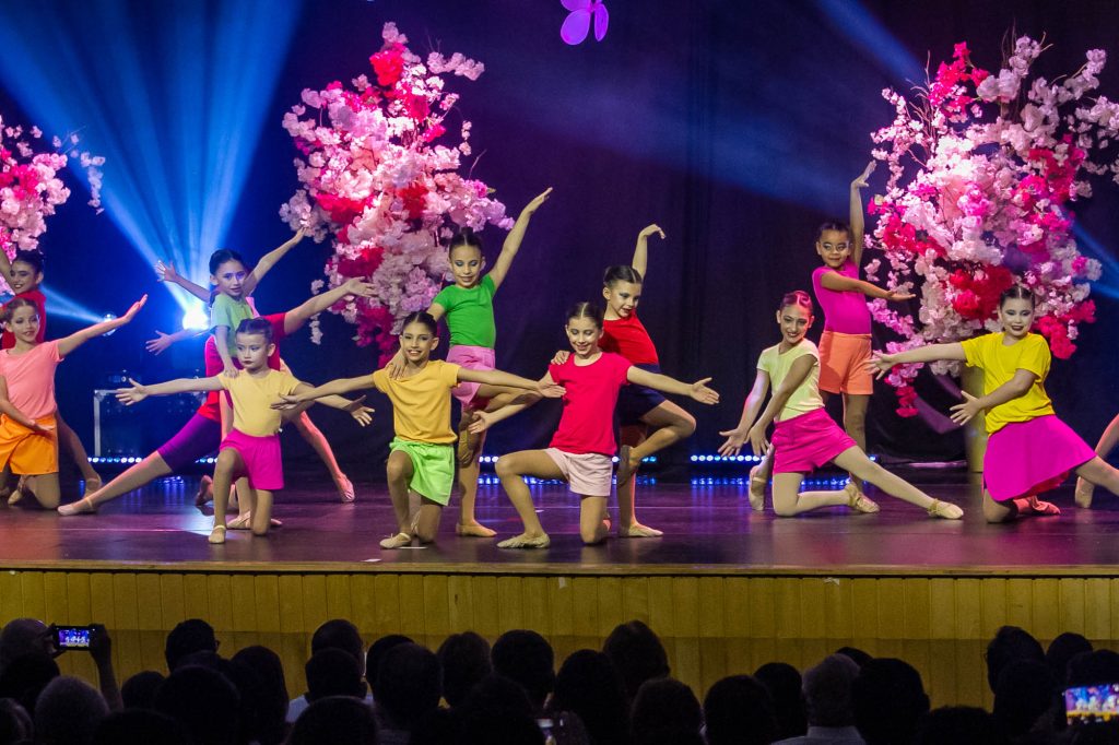 Espetáculo de dança Era uma vez