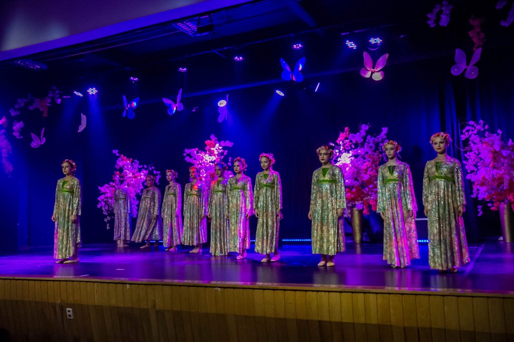 Espetáculo de dança Era uma vez