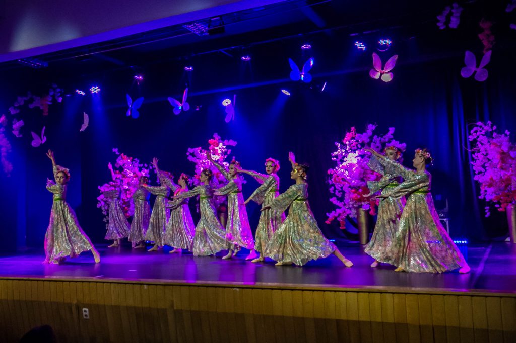 Espetáculo de dança Era uma vez