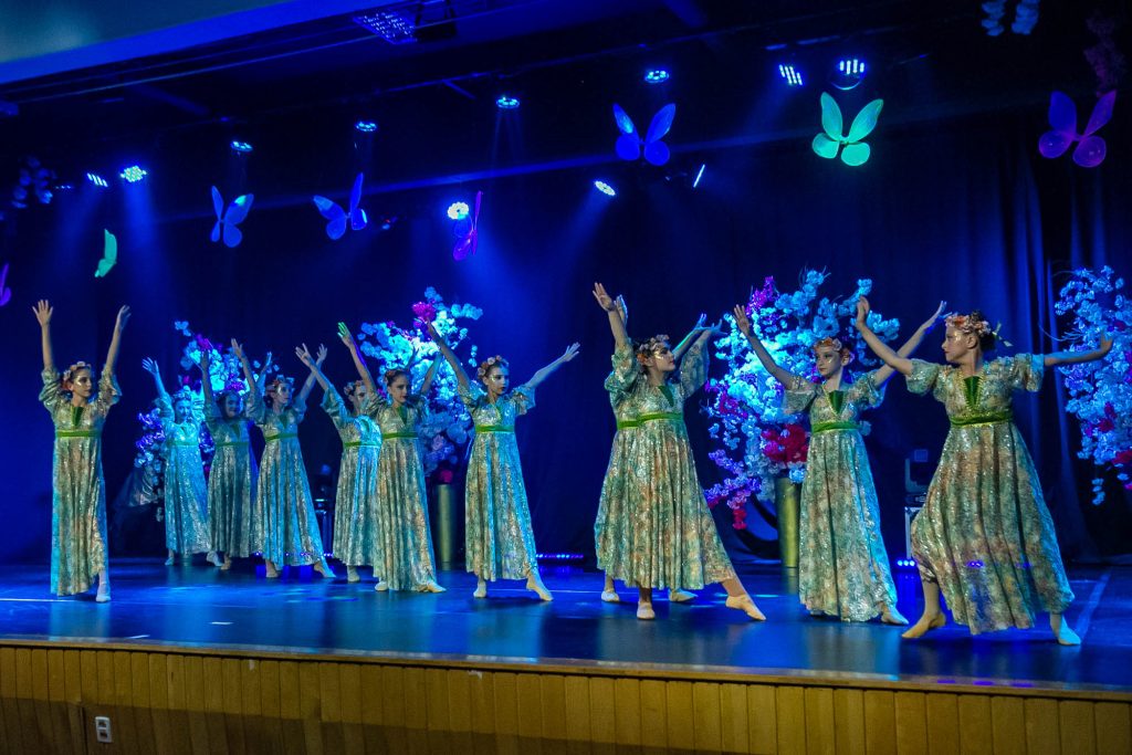 Espetáculo de dança Era uma vez