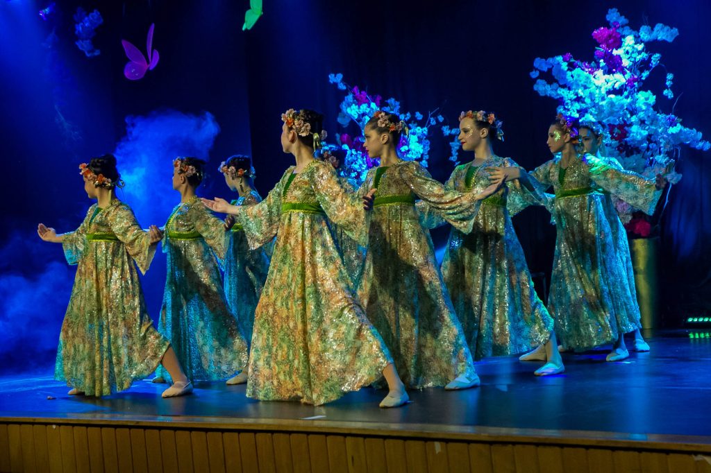 Espetáculo de dança Era uma vez