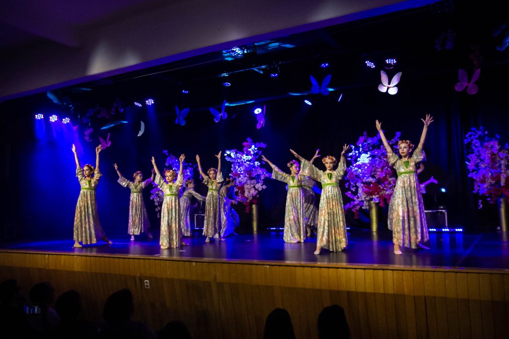 Espetáculo de dança Era uma vez