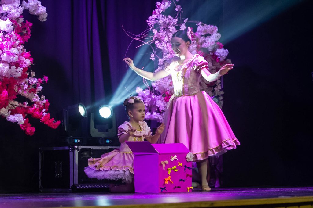 Espetáculo de dança Era uma vez