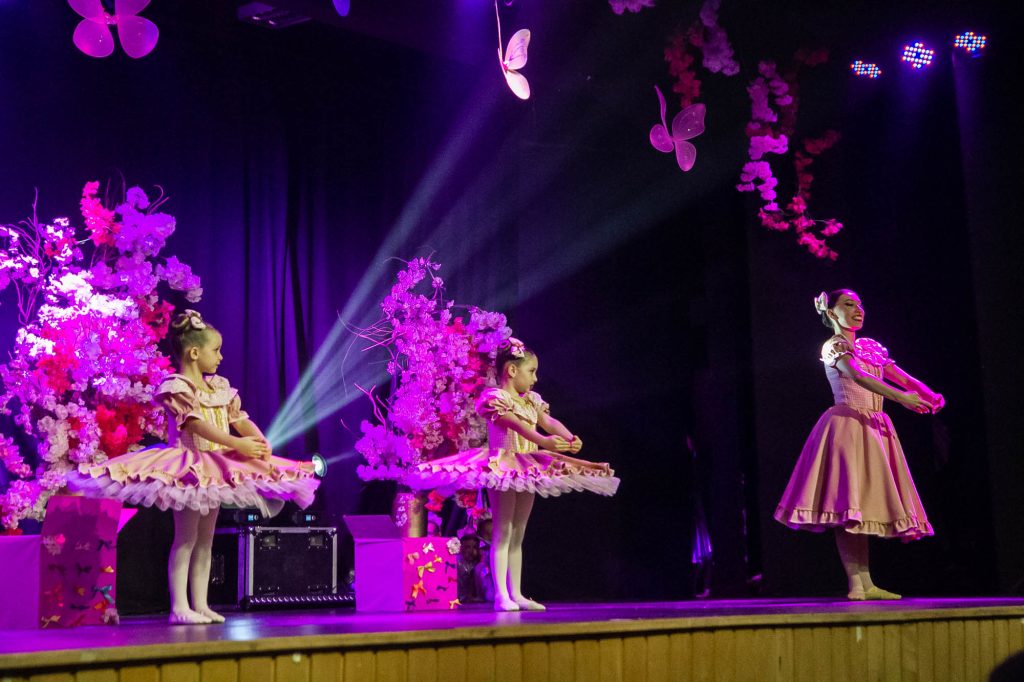 Espetáculo de dança Era uma vez